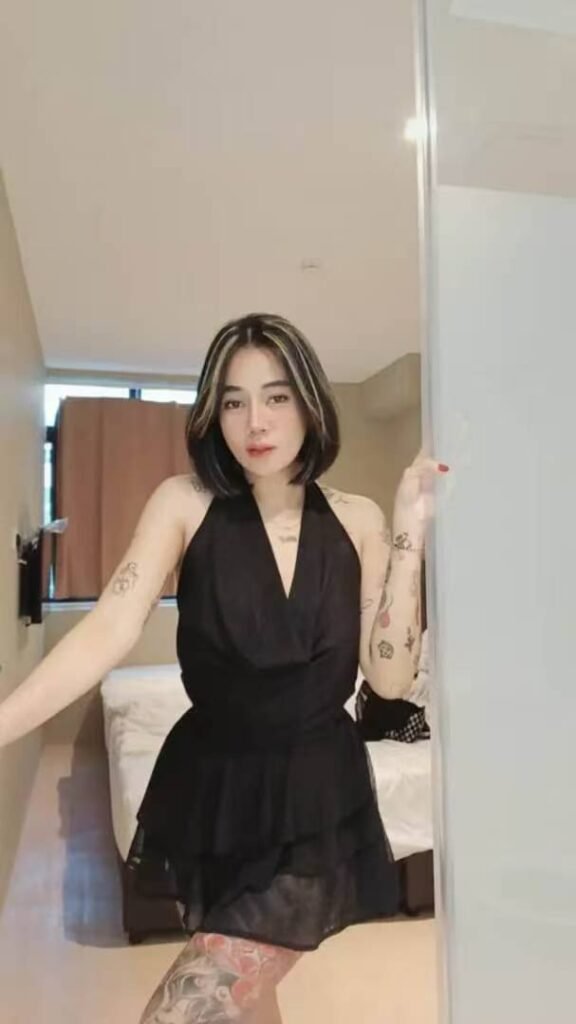 QQ