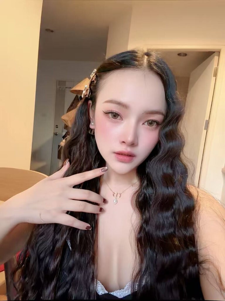 XiuRong