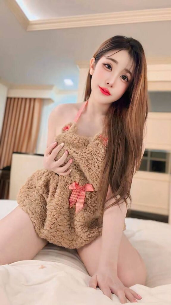 Xin Hong